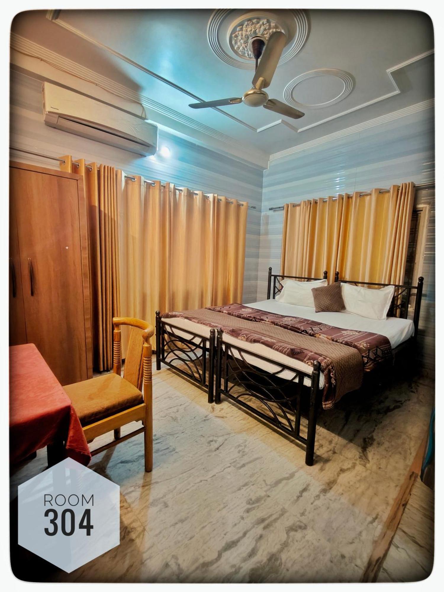 Shri Ganga View Guest House Rishīkesh Exteriör bild